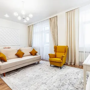 Апартаменты Lux Of The Capital - класса люкc в столице Казахстан