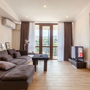  Апартаменты New Modern In Centre Грузия